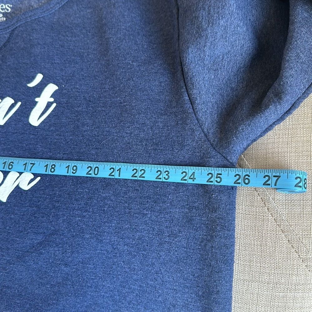 Hanes - Picture 4 of 5